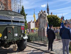 PXL 20250906 121209075.RAW-01.COVER-copie